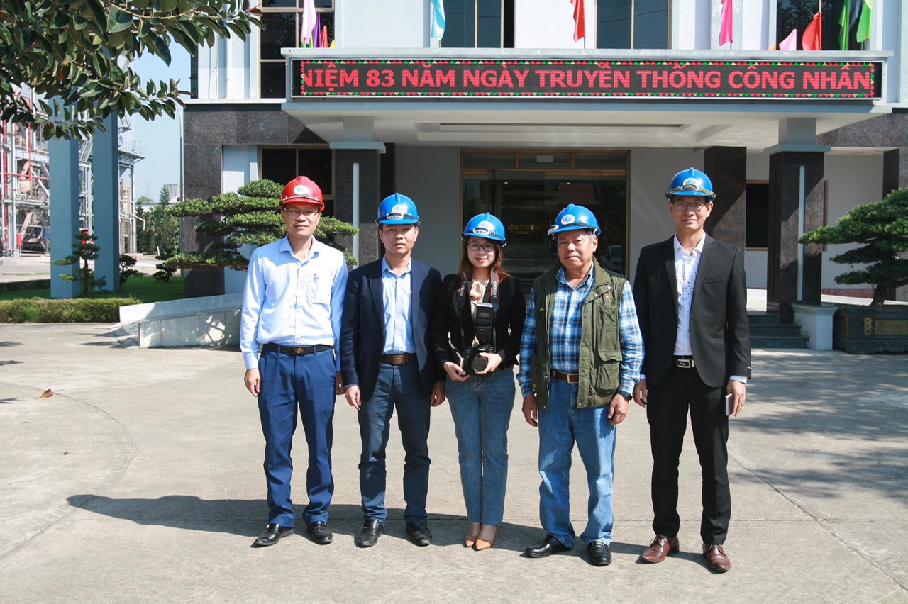 Đoàn công tác VICTS tại hiện trường mỏ