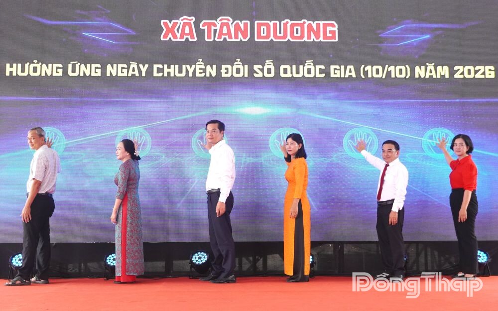 Đồng Th&aacute;p đưa dữ liệu v&agrave; AI v&agrave;o giải b&agrave;i to&aacute;n quản trị, ph&aacute;t triển kinh tế - Ảnh 2.