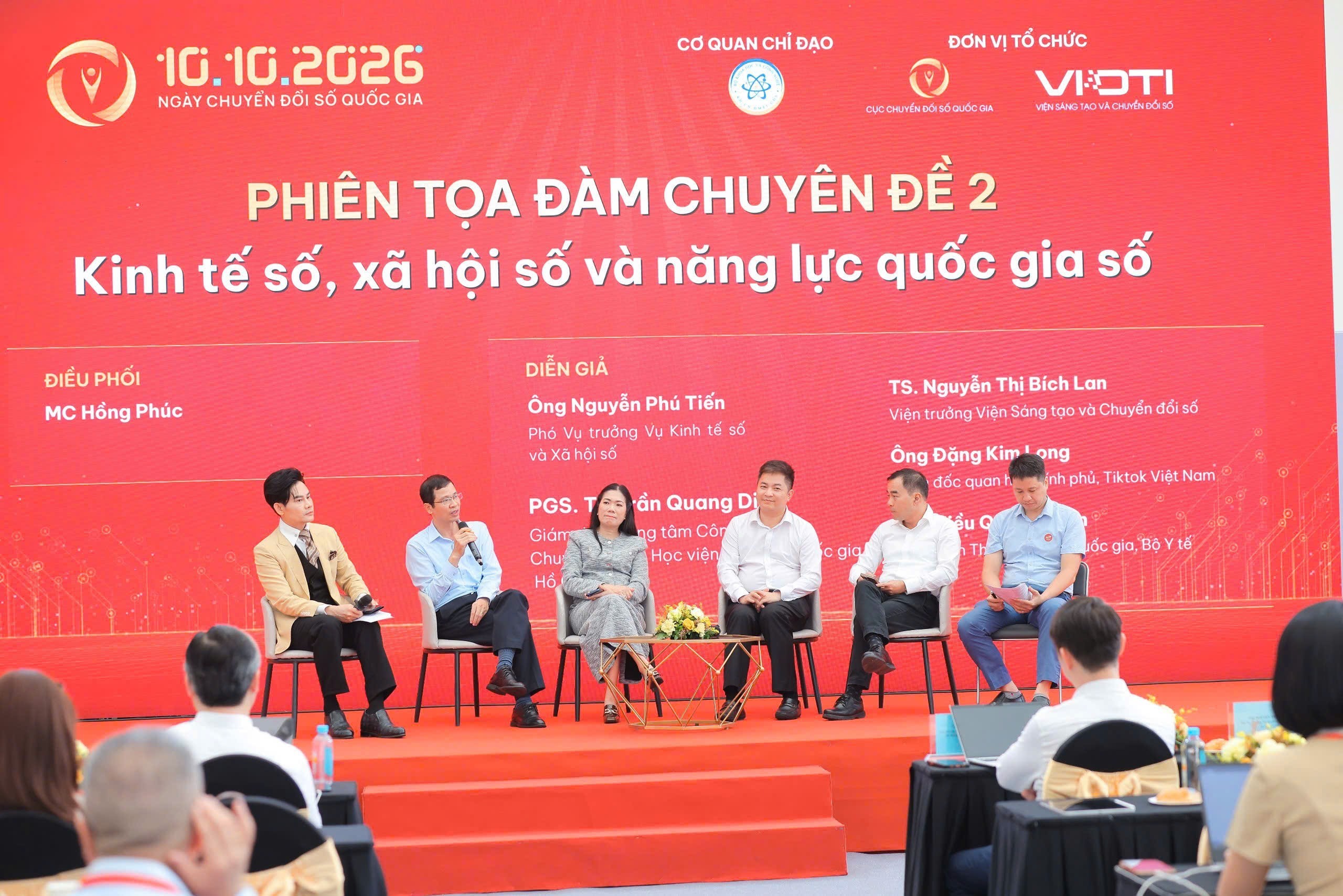Chuyển đổi số phải đi thẳng v&agrave;o những b&agrave;i to&aacute;n thực tiễn- Ảnh 7.