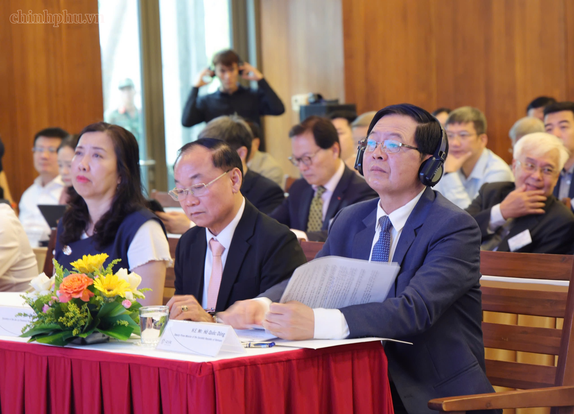Phó Thủ tướng Hồ Quốc Dũng: 