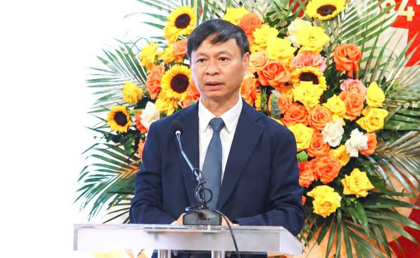 Thứ trưởng Ho&agrave;ng Minh: Cần r&uacute;t ngắn khoảng c&aacute;ch từ nghi&ecirc;n cứu đến sản phẩm- Ảnh 1.