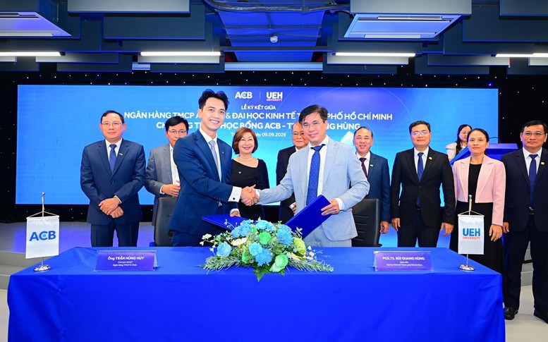 ACB và UEH đồng hành ra mắt Quỹ Học bổng ACB - Trần Mộng Hùng