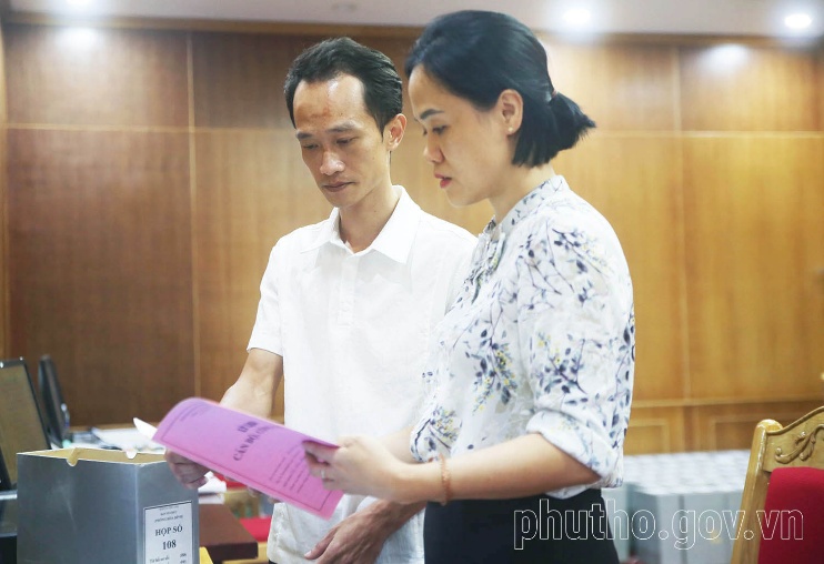 Th&aacute;o gỡ điểm nghẽn, đổi mới, s&aacute;ng tạo trong chuyển đổi số c&ocirc;ng t&aacute;c x&acirc;y dựng Đảng tại Ph&uacute; Thọ- Ảnh 2.